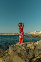 Charger l&#39;image dans la galerie, Le Pantalon                             &quot;Something About Us&quot;
